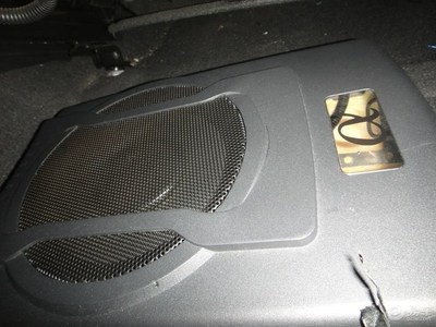 深圳聆聽圣駕現(xiàn)代朗動汽車音響改裝與全車隔音 提升駕乘體驗